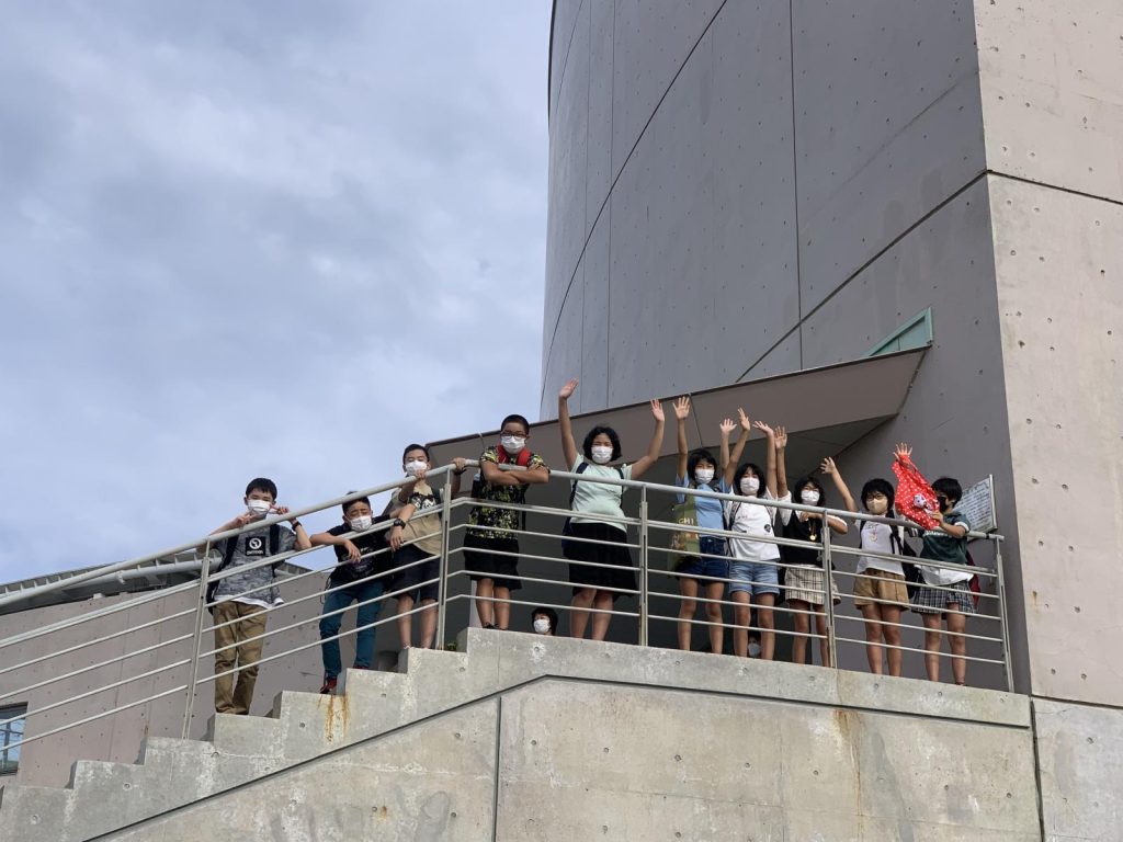 写真：男鹿水族館の見学の様子2