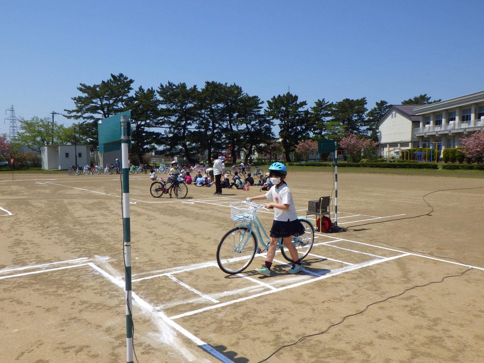 写真：交通安全教室の様子