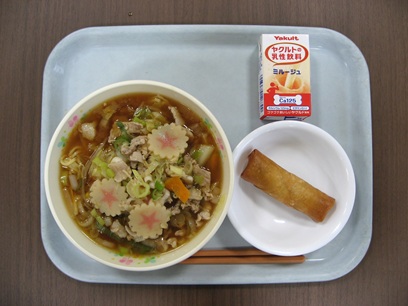 本日の給食「具だくさんラーメン」 ｜ 由利本荘市立矢島小学校